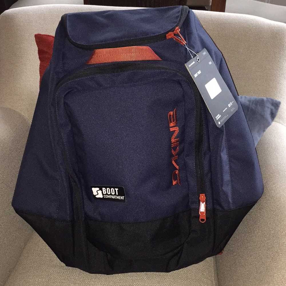 NWT Dakine Snowboard boot bag